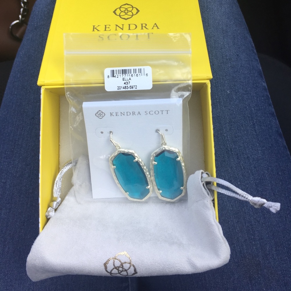 Kendra Scott Earrings